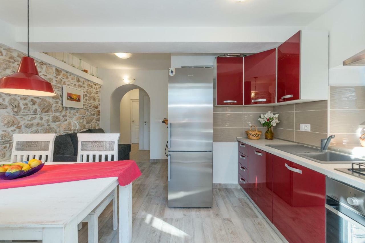Valentino Apartment Turanj Exterior photo