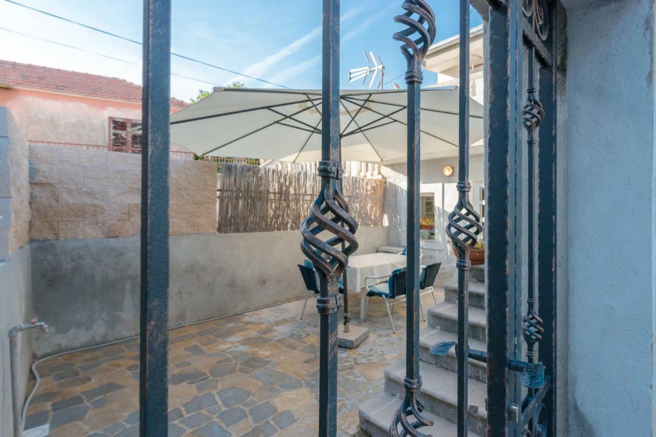 Valentino Apartment Turanj Exterior photo